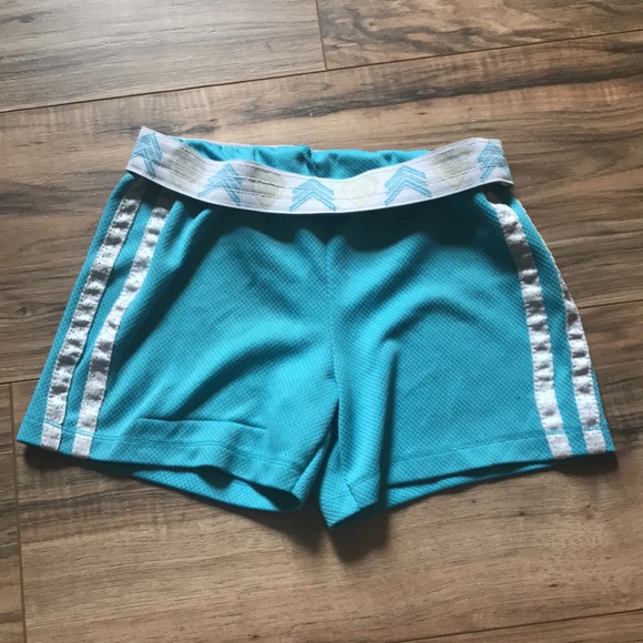 Girl kid shorts size for both S/CH(6-6X) - Picture 2 of 4